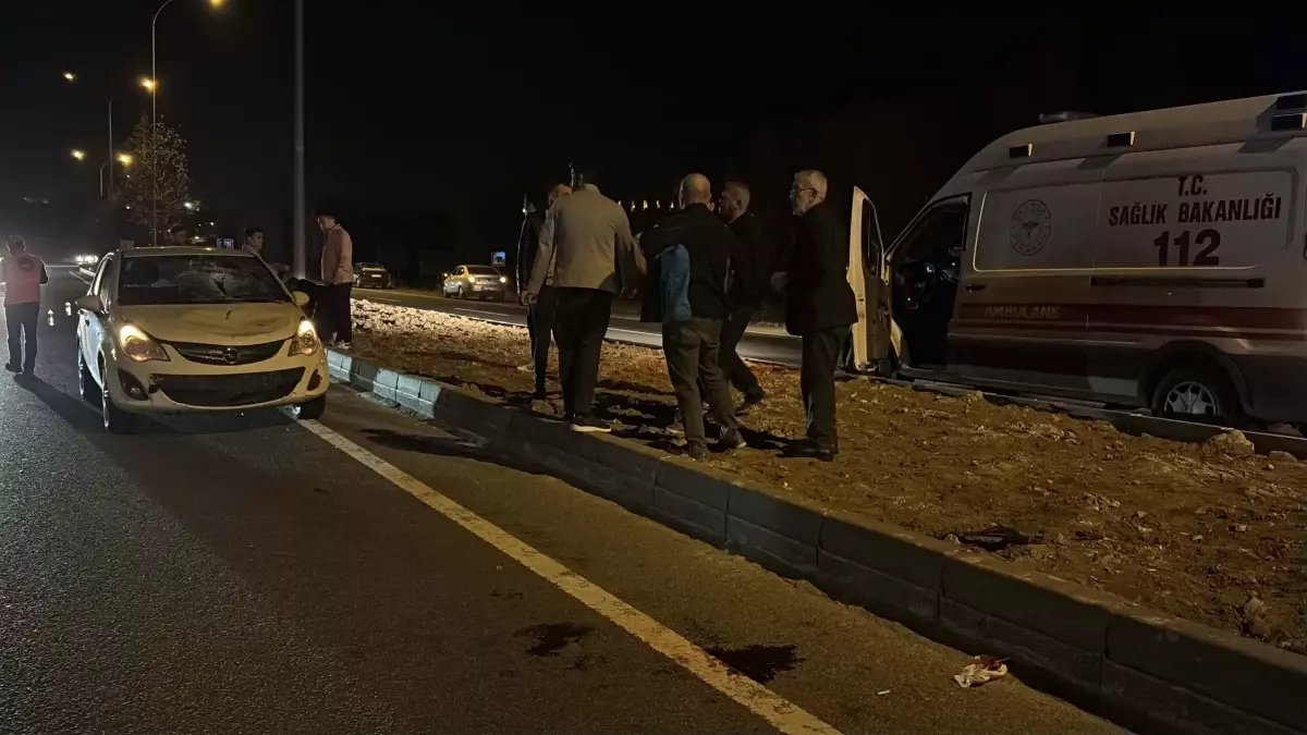 kutahyada otomobilin carptigi yaya agir yaralandi 7lWpdRuG.jpg