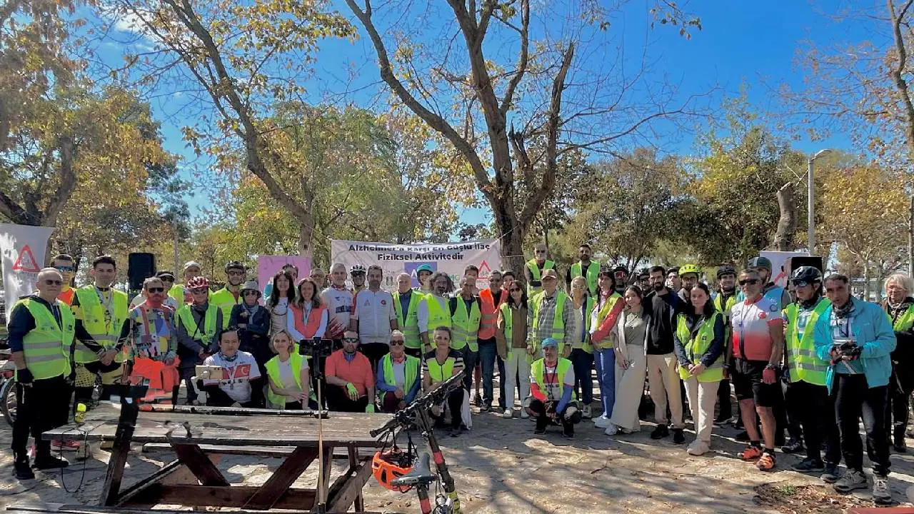 pedallar alzheimer icin cevrildi HKTdJRPT.jpg