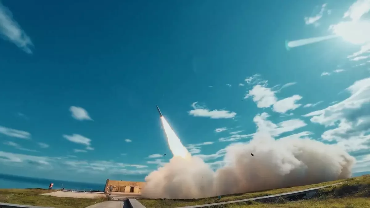 roketsandan yerli fuze tayfun ile tam istihbarat vurusu zUedFVxG.jpg