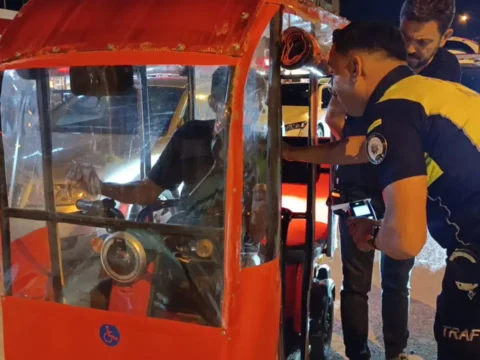 Bursada alkolmetreyi uflemeyi reddeden surucuye 192 bin 800 tl ceza raEBBuxv
